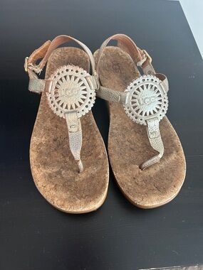 UGG Women's Metallic Rose Gold Cork Thong Sandals